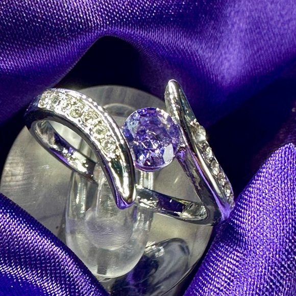 Elegant Amethyst & Zircon Silver Plated Statement Ring – Size 8 - Picture 4 of 14